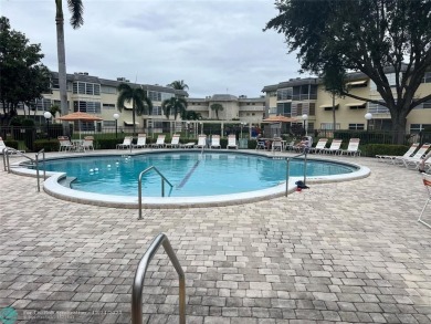 One bedroom, one bathroom condo in Lauderhill East, totally on Lauderhill Golf Course in Florida - for sale on GolfHomes.com, golf home, golf lot