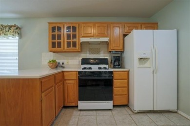 This well-kept home offers comfort, space, and a great location on Heritage Hills Golf Course in Oklahoma - for sale on GolfHomes.com, golf home, golf lot