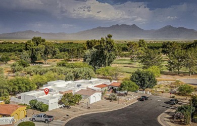 NIce location, all tile floors, no popcorn ceilings. front on Country Club of Green Valley in Arizona - for sale on GolfHomes.com, golf home, golf lot