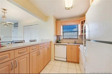 Spacious REMODELED 2 bed and 2 bath unit on the top floor, no on Fontainebleau Golf Course in Florida - for sale on GolfHomes.com, golf home, golf lot