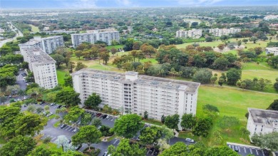 Fully furnished 2-bedroom, 2-bathroom condo with a spacious on Palm-Aire Country Club and Resort - The Oaks in Florida - for sale on GolfHomes.com, golf home, golf lot