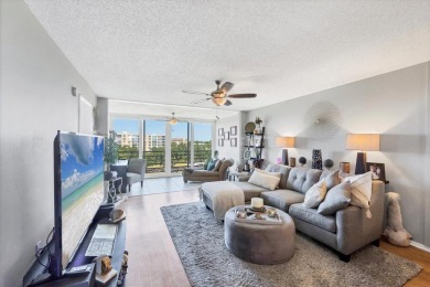 Welcome to this charming condo featuring a lovely entrance with on Pinebrook/Ironwood Golf Course in Florida - for sale on GolfHomes.com, golf home, golf lot