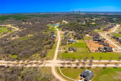 This 1.645 acre lot is nestled in the custom build community of on Tangle Ridge Golf Club in Texas - for sale on GolfHomes.com, golf home, golf lot