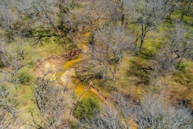 This 1.645 acre lot is nestled in the custom build community of on Tangle Ridge Golf Club in Texas - for sale on GolfHomes.com, golf home, golf lot