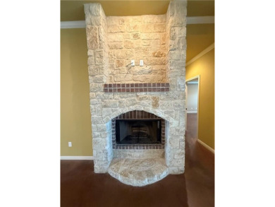 China Spring ISD! Stunning Custom Home in North Shore Gated on The Lake Country Club - Lake Waco in Texas - for sale on GolfHomes.com, golf home, golf lot