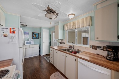 This is your opportunity to own a nice home in Six Lakes Country on Six Lakes Country Club in Florida - for sale on GolfHomes.com, golf home, golf lot