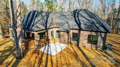 Custom Full Brick Home completed 2025. Private setting situated on Glen Oaks Golf and Country Club in North Carolina - for sale on GolfHomes.com, golf home, golf lot