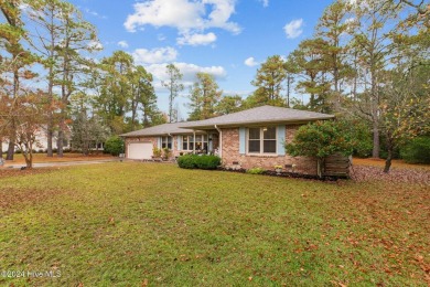 Quaint ranch style 3 bed 3 bathroom brick home on a quiet on Harbour Point Golf Club in North Carolina - for sale on GolfHomes.com, golf home, golf lot