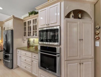 This home is perfectly placed on just over an acre, taking on The Golf Club At Cedar Creek in South Carolina - for sale on GolfHomes.com, golf home, golf lot
