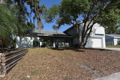 One or more photo(s) has been virtually staged. **SELLER on Beacon Woods Golf Club in Florida - for sale on GolfHomes.com, golf home, golf lot