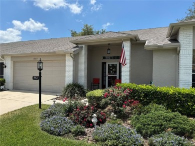 BEAUTIFUL UPDATED VILLA IN HERITAGE PINES, THIS VILLA BOASTS on Heritage Pines Country Club in Florida - for sale on GolfHomes.com, golf home, golf lot