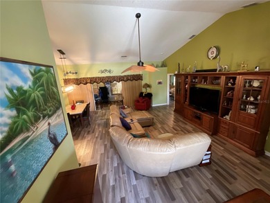 BEAUTIFUL UPDATED VILLA IN HERITAGE PINES, THIS VILLA BOASTS on Heritage Pines Country Club in Florida - for sale on GolfHomes.com, golf home, golf lot