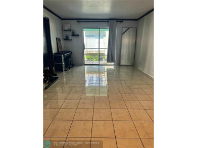 EXCELLENT LOCATION!BEAUTIFUL UNIT LOCATED CLOSE TO THE BEACH! on Pompano Beach Golf Course  in Florida - for sale on GolfHomes.com, golf home, golf lot