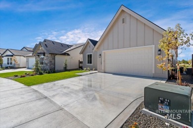 Valor is a luxurious, resort-style community offering the on Falcon Crest Golf Club in Idaho - for sale on GolfHomes.com, golf home, golf lot