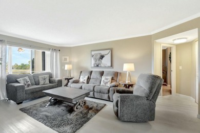 Come live the Florida lifestyle in this beautiful golf course on Poinciana Golf Club in Florida - for sale on GolfHomes.com, golf home, golf lot