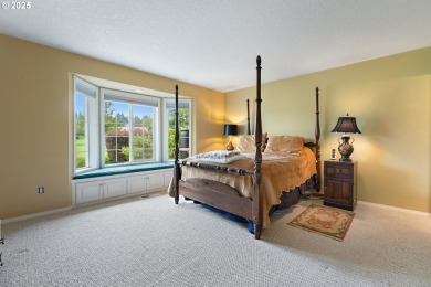 Welcome to the desirable 55+ community of Summerfield!  Enjoy on Summerfield Golf and Country Club in Oregon - for sale on GolfHomes.com, golf home, golf lot