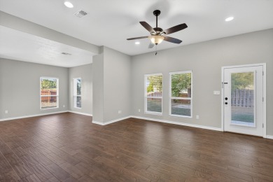 Welcome to this charming golf course home in the heart of on Hidden Falls Golf Club in Texas - for sale on GolfHomes.com, golf home, golf lot