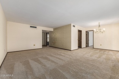 Located right on the golf course, this great 3-bedroom, 2 bath on Sun City-Willow Creek / Willow Brook  in Arizona - for sale on GolfHomes.com, golf home, golf lot