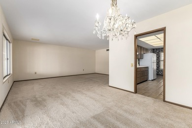 Located right on the golf course, this great 3-bedroom, 2 bath on Sun City-Willow Creek / Willow Brook  in Arizona - for sale on GolfHomes.com, golf home, golf lot