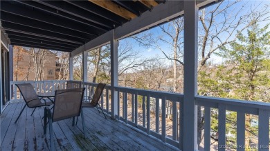Welcome to Tan Tar A Estates! This 3 bedroom, 4 bathroom home is on The Oaks Golf Course in Missouri - for sale on GolfHomes.com, golf home, golf lot