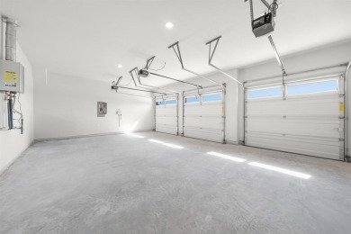 **HUGE PRICE IMPROVEMENT!!  PRICE REDUCED OVER $100K!!**  This on Heath Golf and Yacht Club in Texas - for sale on GolfHomes.com, golf home, golf lot
