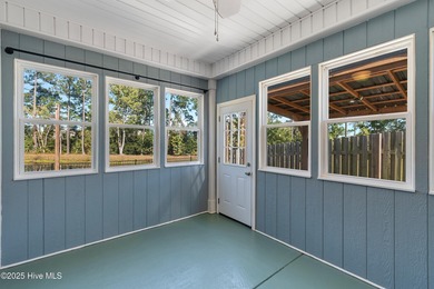 Looking for a move-in ready home with style, updates, and on Lennon Hills Golf Course in North Carolina - for sale on GolfHomes.com, golf home, golf lot