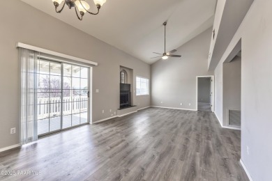 Charming 3-bed, 3-bath home in desirable Prescott Country Club! on Prescott Golf and Country Club in Arizona - for sale on GolfHomes.com, golf home, golf lot