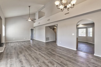 Charming 3-bed, 3-bath home in desirable Prescott Country Club! on Prescott Golf and Country Club in Arizona - for sale on GolfHomes.com, golf home, golf lot