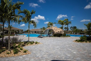 LOCATION, LOCATION, LOCATION! This exceptional home is just on Lakewood National Golf Club in Florida - for sale on GolfHomes.com, golf home, golf lot