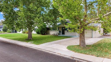 This Jewel of a home is ready to be yours! Artfully painted and on Lincoln Park Golf Course in Colorado - for sale on GolfHomes.com, golf home, golf lot