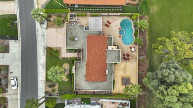 Looking for a terrific entertaining home! Located on the 2nd on Bermuda Dunes Country Club in California - for sale on GolfHomes.com, golf home, golf lot