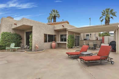 Looking for a terrific entertaining home! Located on the 2nd on Bermuda Dunes Country Club in California - for sale on GolfHomes.com, golf home, golf lot