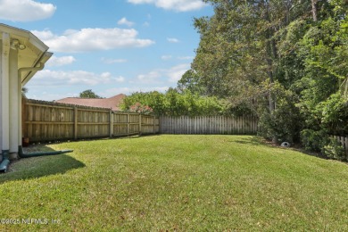 Lowest priced pool home in Magnolia Point Golf & Country Club! on Magnolia Point Golf and Country Club in Florida - for sale on GolfHomes.com, golf home, golf lot