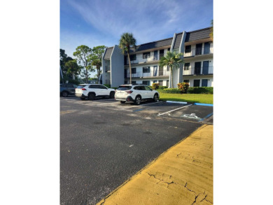 :Owner will PAY 2 month HOA fee at closing. THIS BRIGHT and on Fountains Golf and Country Club in Florida - for sale on GolfHomes.com, golf home, golf lot