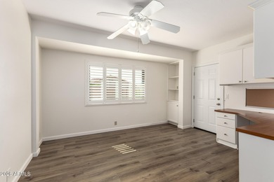 UPDATED Home in Westbrook Village (55+ Community) * 2 bd + on Union Hills Country Club in Arizona - for sale on GolfHomes.com, golf home, golf lot