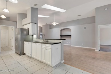 Welcome to this beautifully maintained 3-bedroom, 2-bathroom on The Golf Club At Cypress Head in Florida - for sale on GolfHomes.com, golf home, golf lot