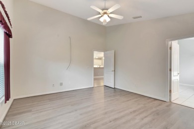 Welcome to this beautifully maintained 3-bedroom, 2-bathroom on The Golf Club At Cypress Head in Florida - for sale on GolfHomes.com, golf home, golf lot