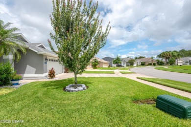 Welcome to this beautifully maintained 3-bedroom, 2-bathroom on The Golf Club At Cypress Head in Florida - for sale on GolfHomes.com, golf home, golf lot