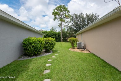Welcome to this beautifully maintained 3-bedroom, 2-bathroom on The Golf Club At Cypress Head in Florida - for sale on GolfHomes.com, golf home, golf lot