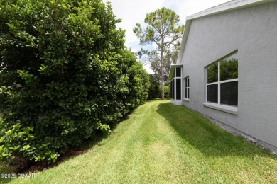 Welcome to this beautifully maintained 3-bedroom, 2-bathroom on The Golf Club At Cypress Head in Florida - for sale on GolfHomes.com, golf home, golf lot