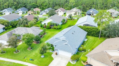 Welcome to this beautifully maintained 3-bedroom, 2-bathroom on The Golf Club At Cypress Head in Florida - for sale on GolfHomes.com, golf home, golf lot