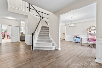 This is completely renovated 2-story brick front home in the on Olde Sycamore Golf Plantation in North Carolina - for sale on GolfHomes.com, golf home, golf lot