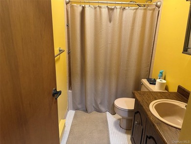 One Bedroom Eton model in Leisure Village a 55+ active community on Leisure Village Golf Course in New York - for sale on GolfHomes.com, golf home, golf lot