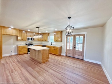 Come along with me and walk into this Brand New Construction on on Wolf Ridge Golf Course in Oklahoma - for sale on GolfHomes.com, golf home, golf lot