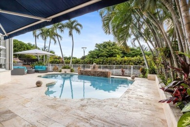 WELCOME TO YOUR DREAM HOME IN THE DESIRABLE DORAL GLEN COMMUNITY on Jim McLean Signature Course in Florida - for sale on GolfHomes.com, golf home, golf lot