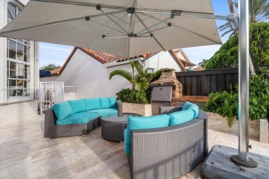 WELCOME TO YOUR DREAM HOME IN THE DESIRABLE DORAL GLEN COMMUNITY on Jim McLean Signature Course in Florida - for sale on GolfHomes.com, golf home, golf lot