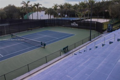 WELCOME TO YOUR DREAM HOME IN THE DESIRABLE DORAL GLEN COMMUNITY on Jim McLean Signature Course in Florida - for sale on GolfHomes.com, golf home, golf lot