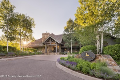 Luxury living with no hasslesplementary use of 19,000 sf on The Snowmass Club in Colorado - for sale on GolfHomes.com, golf home, golf lot