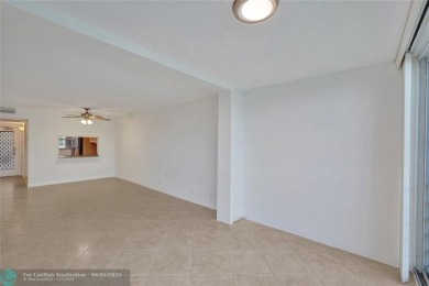 Back on market--no fault of the seller! Buyer's financing fell on Pine Island Ridge Country Club in Florida - for sale on GolfHomes.com, golf home, golf lot