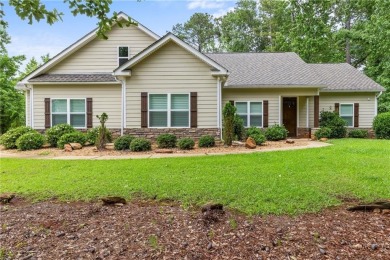 Welcome to this beautiful one-story Stillwaters home, perfectly on Stillwaters Golf and Country Club in Alabama - for sale on GolfHomes.com, golf home, golf lot
